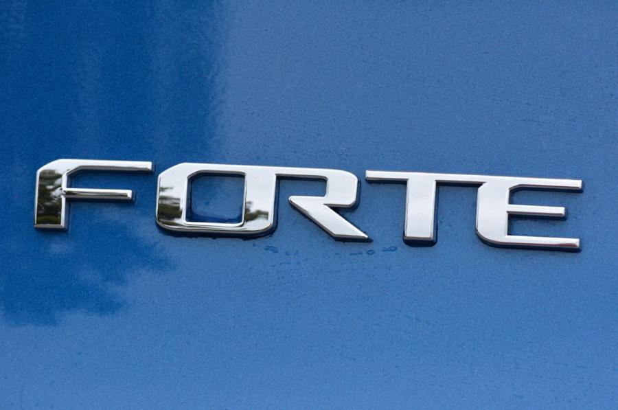  Kia Forte 2014 года  (фото 9 из 125)